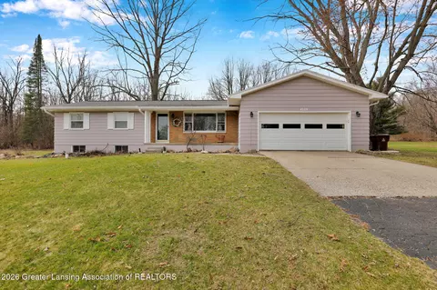 4529 Sandstone Dr, Williamston, MI 48895