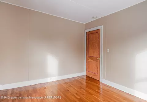 Bedroom - 802 Wilkinson, Owosso, MI 48867 photo 4 of 9