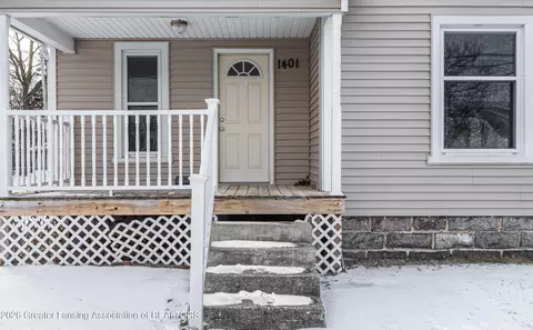 Exterior - 802 Wilkinson, Owosso, MI 48867 photo 2 of 4