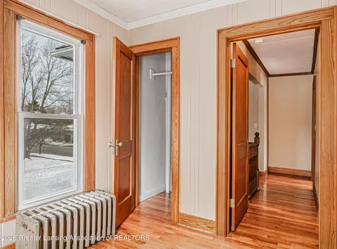 Entry Way - 802 Wilkinson, Owosso, MI 48867 photo 6 of 9