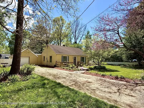 1666 Mount Vernon Ave, East Lansing, MI 48823