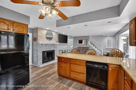 6545 W Galway Cir, Dimondale, MI 48821 photo 18