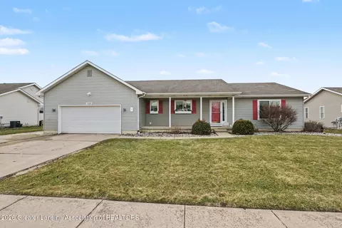 1103 Kelcrasta Dr, Saint Johns, MI 48879