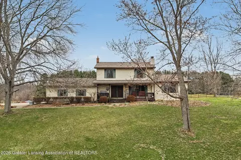 610 Grovenburg Rd, Mason, MI 48854