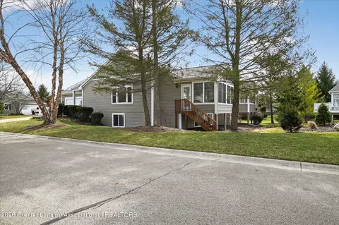 Exterior - 4203 Hamlet Cv, Bath, MI 48808 photo 4 of 9