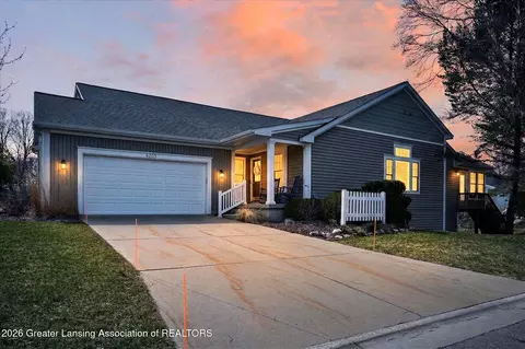 4203 Hamlet Cv, Bath, MI 48808