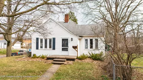 2001 Clifton Ave, Lansing, MI 48910