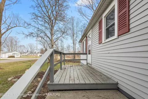 6958 Williams Rd, Lansing, MI 48911 photo 40