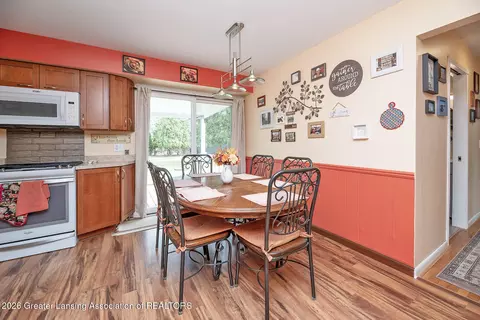 Dining - 12565 Mckouen Dr, Dewitt, MI 48820 photo 1 of 3