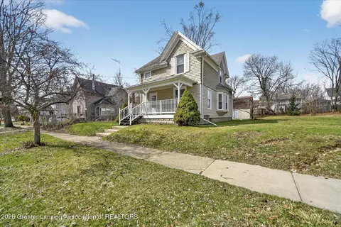 1616 First St, Jackson, MI 49203