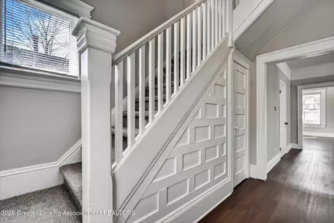 1616 First St, Jackson, MI 49203 photo 6