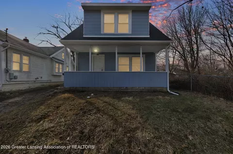 612 Lathrop St, Lansing, MI 48912