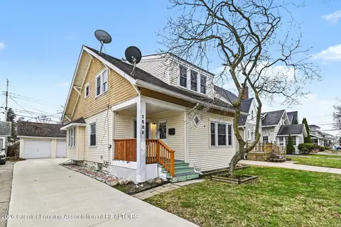 1629 N Genesee Dr, Lansing, MI 48915