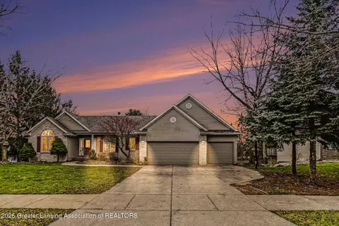 3343 Silverspring Dr, Dewitt, MI 48820