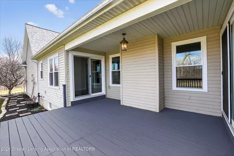 Exterior - 860 Gaiser Rd, Owosso, MI 48867 photo 6 of 12