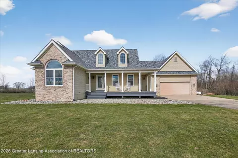 Exterior - 860 Gaiser Rd, Owosso, MI 48867 photo 1 of 12