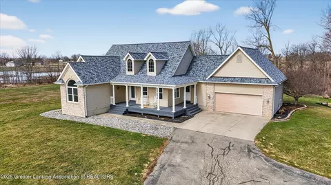 Exterior - 860 Gaiser Rd, Owosso, MI 48867 photo 11 of 12