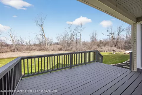 Exterior - 860 Gaiser Rd, Owosso, MI 48867 photo 7 of 12