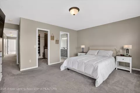 Bedroom - 860 Gaiser Rd, Owosso, MI 48867 photo 2 of 3