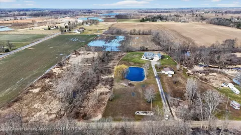 View/Area - 860 Gaiser Rd, Owosso, MI 48867 photo 1 of 9