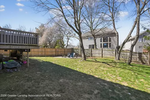 Exterior - 16777 Cedarbrook Dr, Haslett, MI 48840 photo 10 of 10