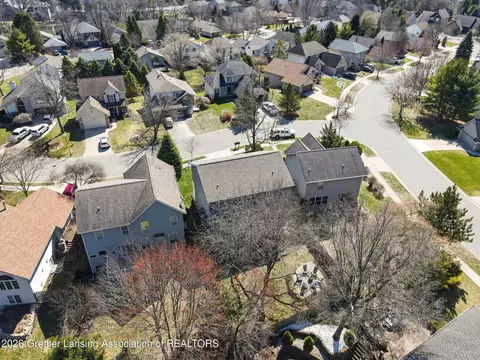 View/Area - 16777 Cedarbrook Dr, Haslett, MI 48840 photo 5 of 11