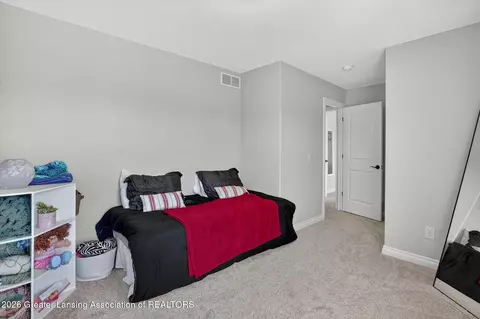 Bedroom - 16777 Cedarbrook Dr, Haslett, MI 48840 photo 11 of 11