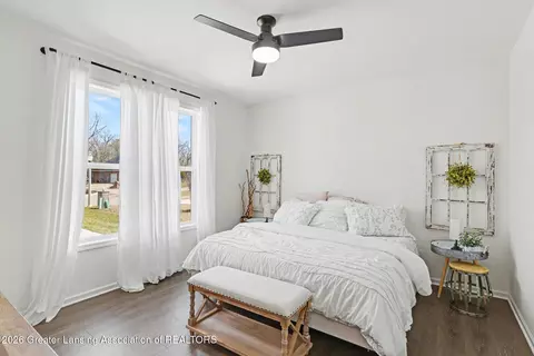 Bedroom - 4125 Harbour Cv, Lansing, MI 48911 photo 7 of 7
