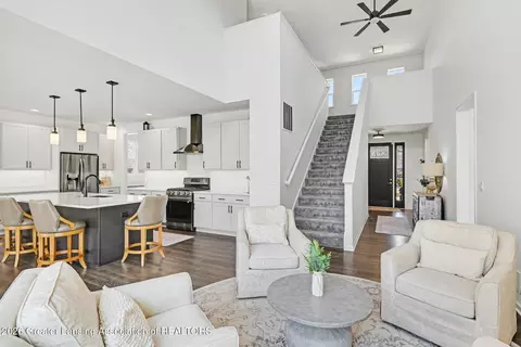 Entry Way - 4125 Harbour Cv, Lansing, MI 48911 photo 1 of 6