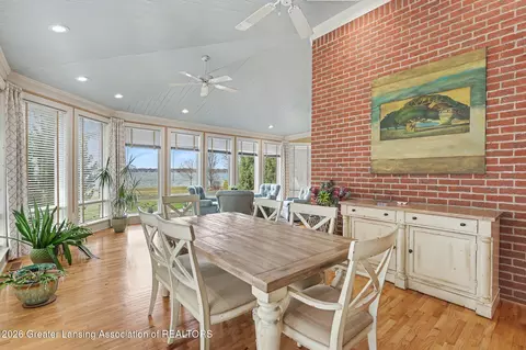 Dining - 6123 Cottage Dr, Haslett, MI 48840 photo 4 of 5