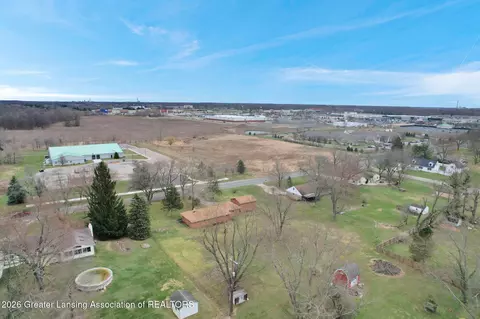 View/Area - 12349 Broadbent Rd, Lansing, MI 48917 photo 3 of 10
