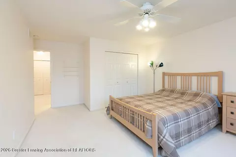 Bedroom - 5610 Silverleaf Ct, Haslett, MI 48840 photo 5 of 8