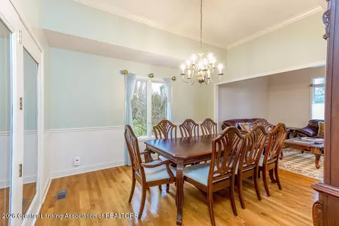 Dining - 5610 Silverleaf Ct, Haslett, MI 48840 photo 2 of 2