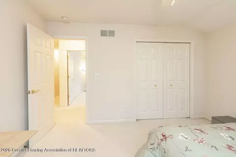 Bedroom - 5610 Silverleaf Ct, Haslett, MI 48840 photo 7 of 8
