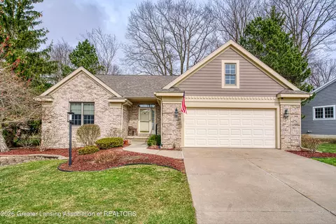 3554 Oakmont Dr #57, Lansing, MI 48911
