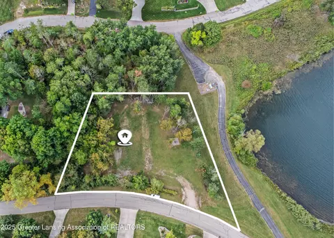 5165 Islanders Way, Gladwin, MI 48624