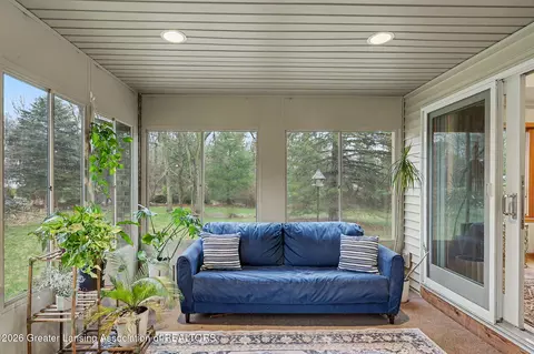 Exterior - 248 Birch Ln, Dimondale, MI 48821 photo 3 of 9