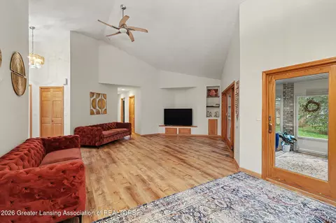 Living - 248 Birch Ln, Dimondale, MI 48821 photo 1 of 2