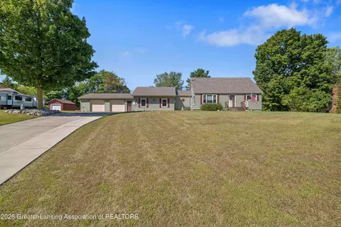 2855 N Stewart Rd, Charlotte, MI 48813