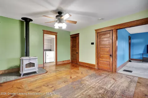 Living - 8885 E Jones Rd, Bellevue, MI 49021 photo 2 of 3