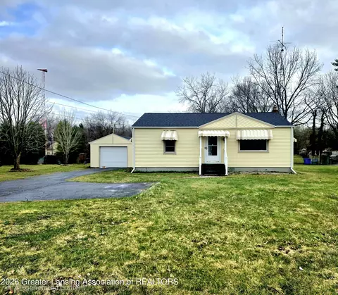 7308 Davison Rd, Davison, MI 48423