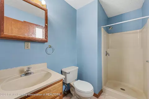 Bath - 2775 Muma Rd, Parma, MI 49269 photo 2 of 2
