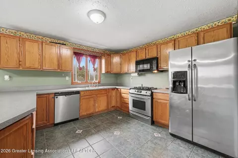 Kitchen - 2775 Muma Rd, Parma, MI 49269 photo 1 of 1