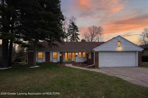 437 S Verlinden Ave, Lansing, MI 48915