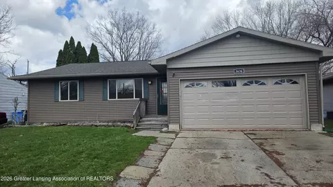 3636 Coachlight Common St, Lansing, MI 48911