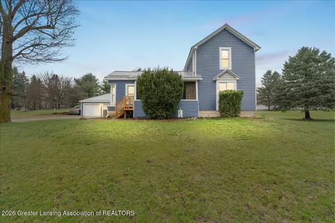 637 Looking Glass Ave, Portland, MI 48875