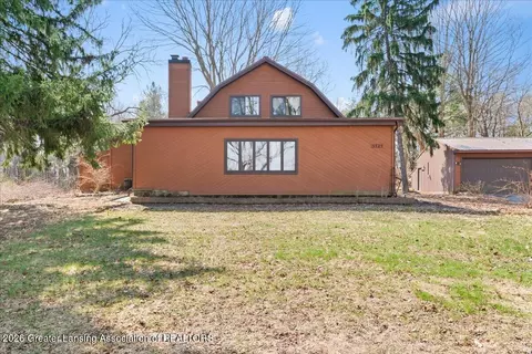 5525 Curtice Rd, Mason, MI 48854