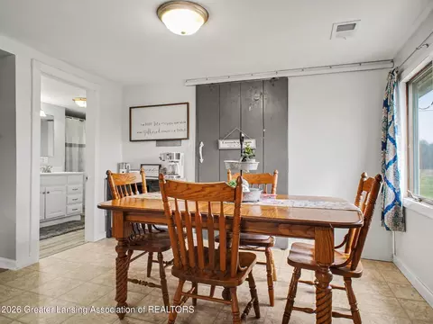 Dining - 6596 W Washington Rd, Ithaca, MI 48847 photo 1 of 2