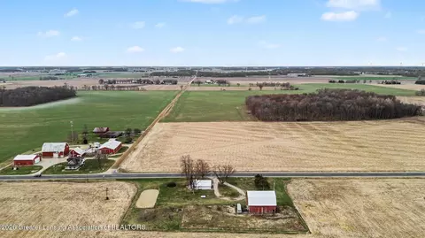 View/Area - 6596 W Washington Rd, Ithaca, MI 48847 photo 2 of 3