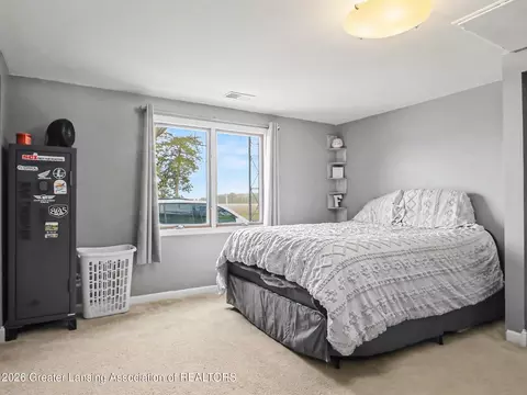 Bedroom - 6596 W Washington Rd, Ithaca, MI 48847 photo 1 of 3